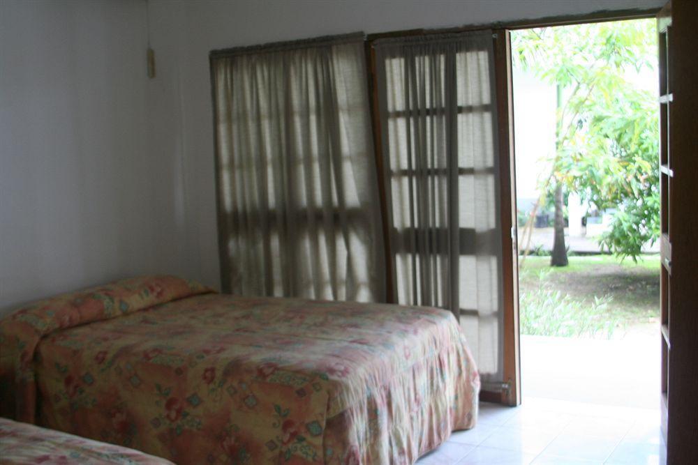 Pure Oasis Resort Negril Exteriör bild