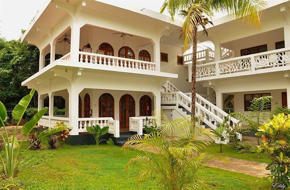 Pure Oasis Resort Negril Exteriör bild