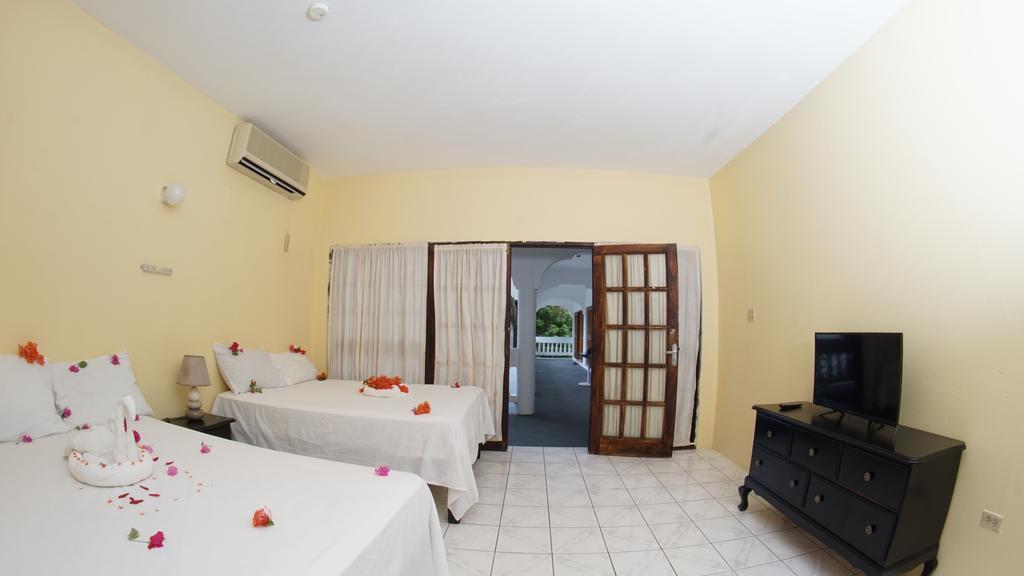 Pure Oasis Resort Negril Exteriör bild